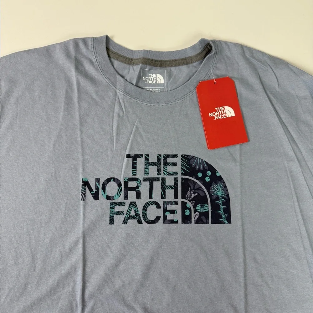 The North Face Standard Fit T-Shirt Bundle of 2 NWT Graphic Logo Tees New XXL - Picture 2 of 6